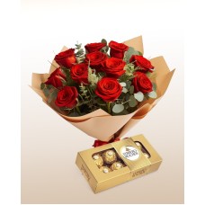 Combo Tradicional: Buquê com 12 rosas + Caixa de bombons Ferrero Rocher