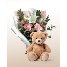 Buquê de rosas delicadas + ursinho de pelúcia