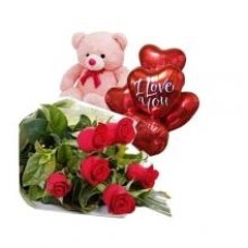 Rosas vermelhas com ursinho de pelúcia e balão