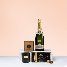 Champanhe Pommery com vela Atelier Rebul e trufas Godiva