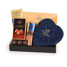 Bandeja de presente Godiva com coração de veludo azul