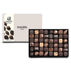 Conjunto de 48 chocolates amargos e ao leite da Cluizel
