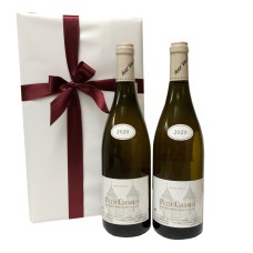 Duas taças de Petit-Chablis como presente