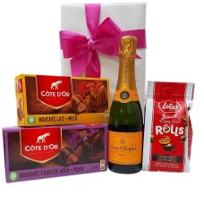 Pequeno Veuve Clicquot com chocolate belga