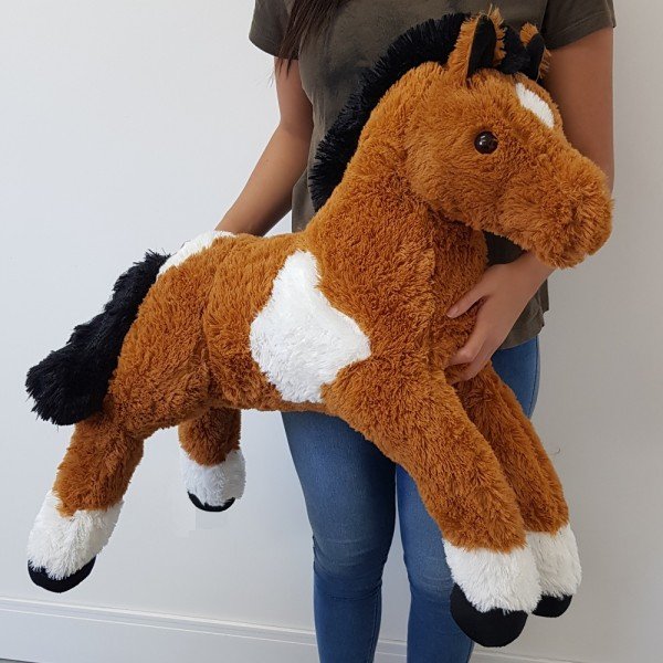 Cavalo de pelúcia deitado de 1 metro - Pampa marrom claro com branco